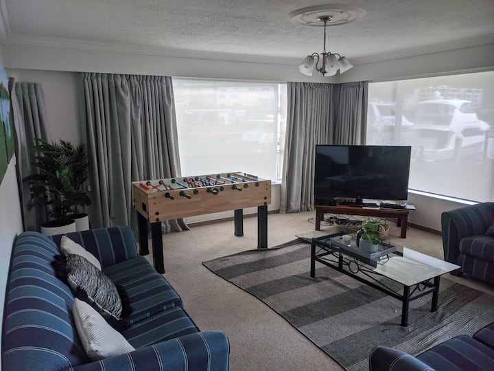 Absolute Waterfront In Picton Marina - Picton
