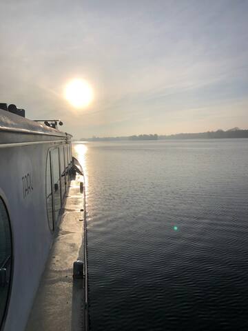 gemütliches Hausboot gallery image 3