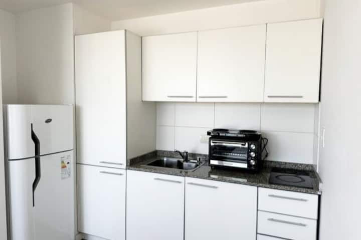 Kitnet de estúdio com varanda no 9º andar em Chacarita