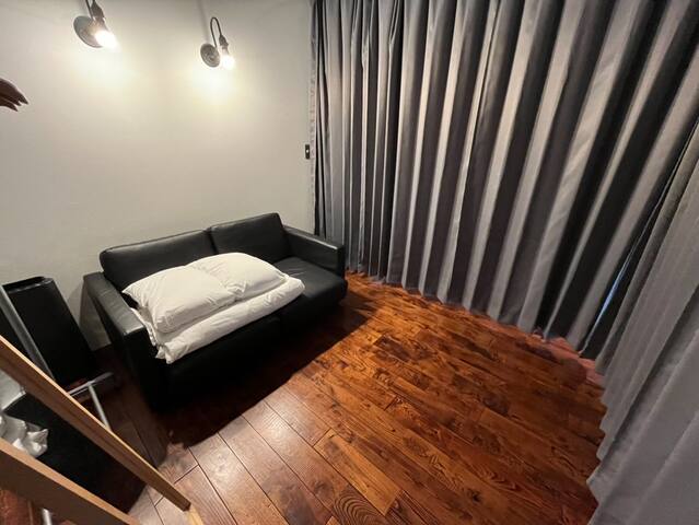 4BR w/ 2 showers @Best Location for touring Tokyo gallery image 5