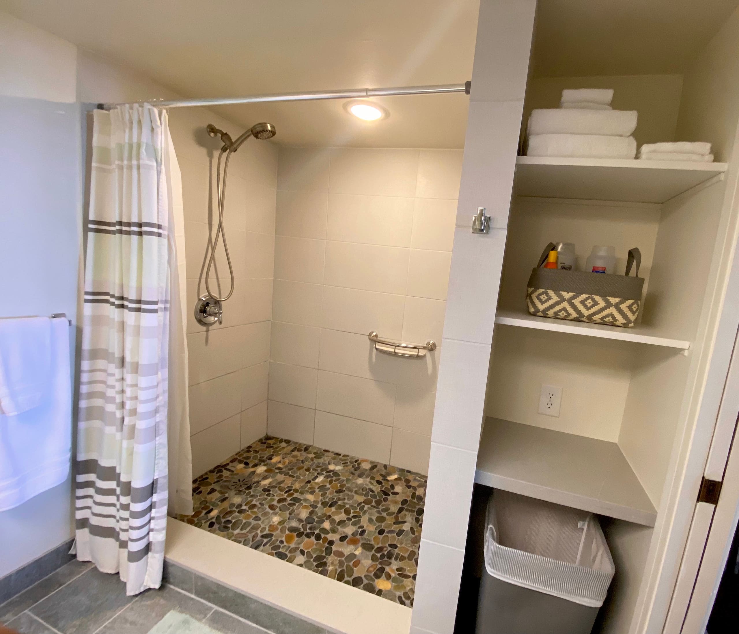 Condo in Kailua-Kona · ★5.0 · 1 bedroom · 1 bed · 2 baths - Image 10