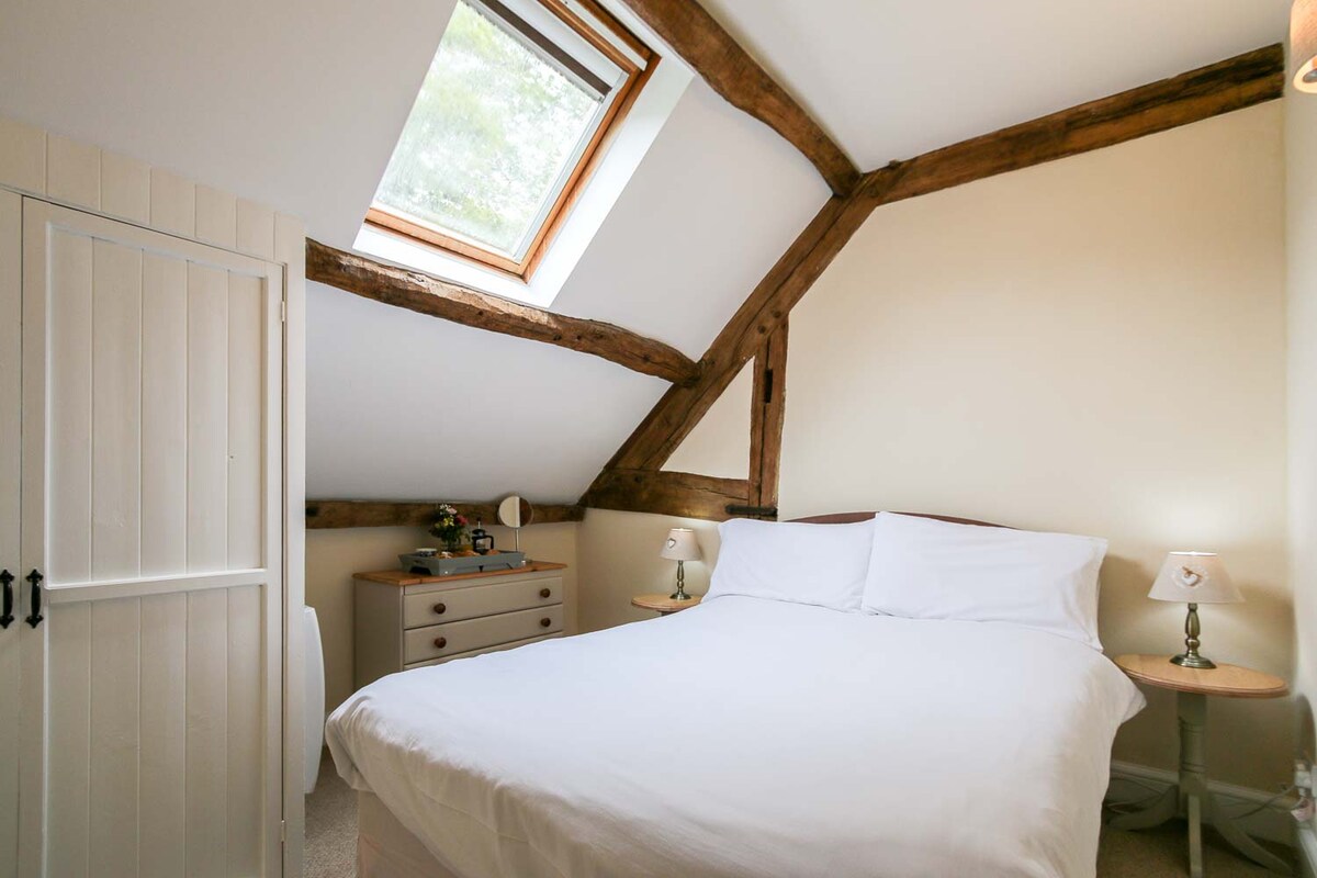 Lake Cottages at Cwm Chwefru