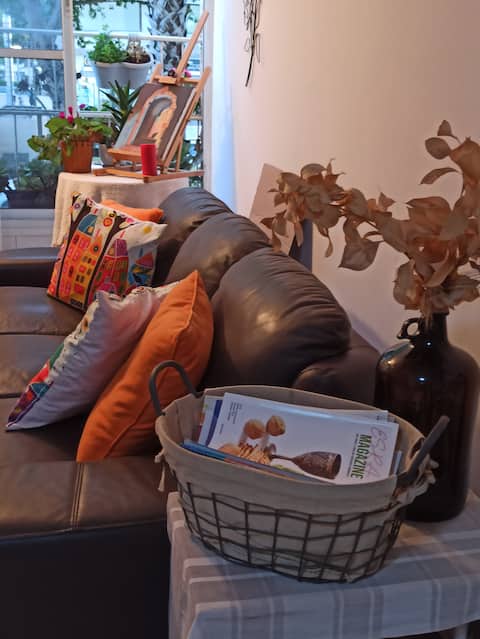 Bedroom for one or two persons in central Israel