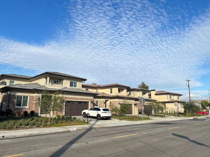 New Construction sweet home 4B/4.5Bath Houses for Rent in Temple City