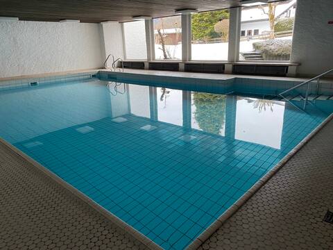 cozy & sunny with pool - at the foot of the mountains