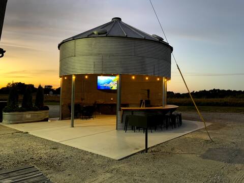 Lofty Lodge on the Bourbon Trail