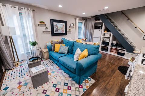 The Duchess of Font Hill {a tiny house}