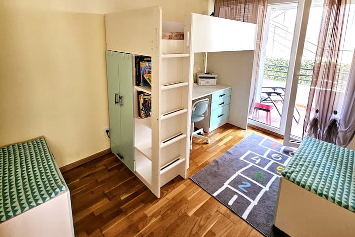 Dhomë gjumi për fëmijë