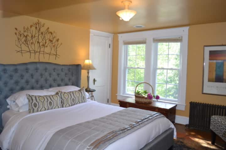 Patagonia Room