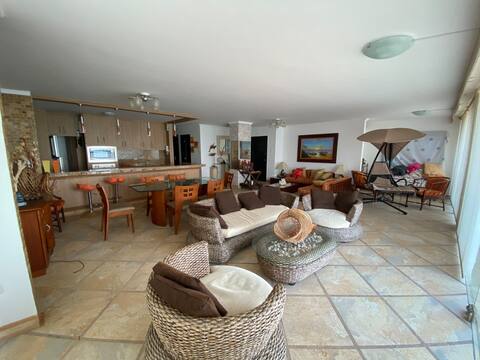Dept en chipipe al pie del mar