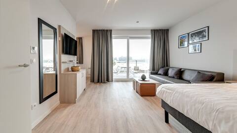 Holiday studio on domain Klein Strand with parking