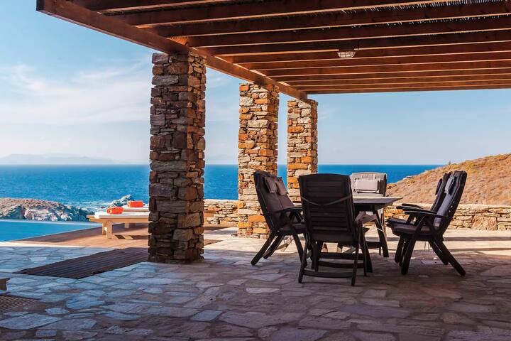 Kea’s Villa gallery image 2