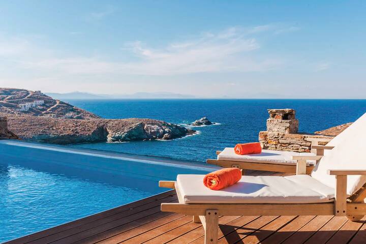 Kea’s Villa gallery image 3