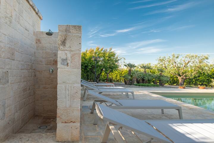 Dimore “Crescenzio” : 2 Trulli,1 Depandance gallery image 5