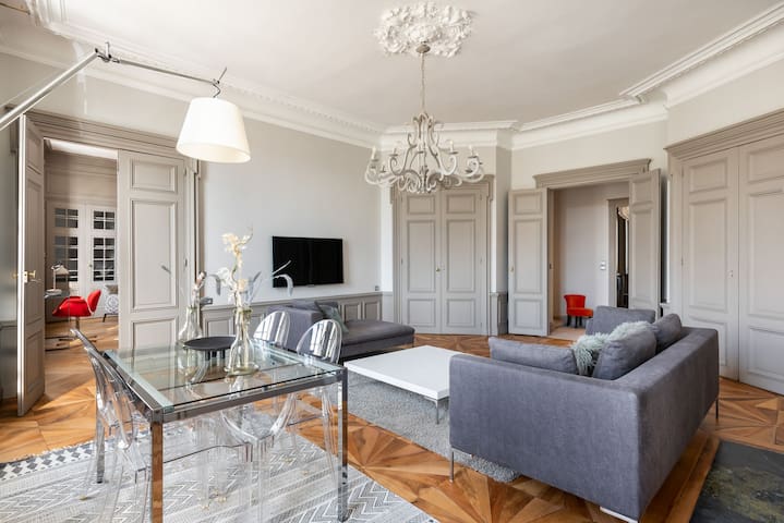 Appartement exceptionnel sur les berges du Rhône ! gallery image 4