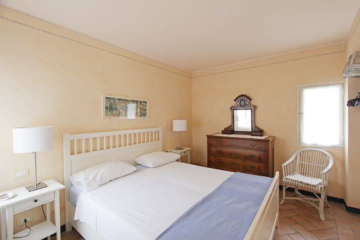 Спална соба 1