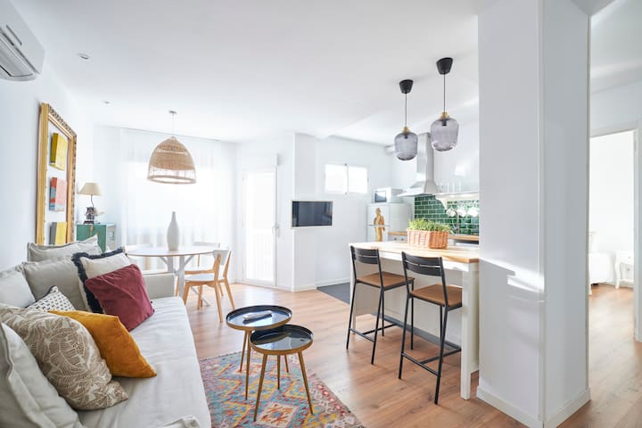 LA LATINA, LIVE AND EXPERIENCE, AC ALL FLAT