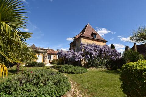 Maison Kubrick - amazing property IN Domme