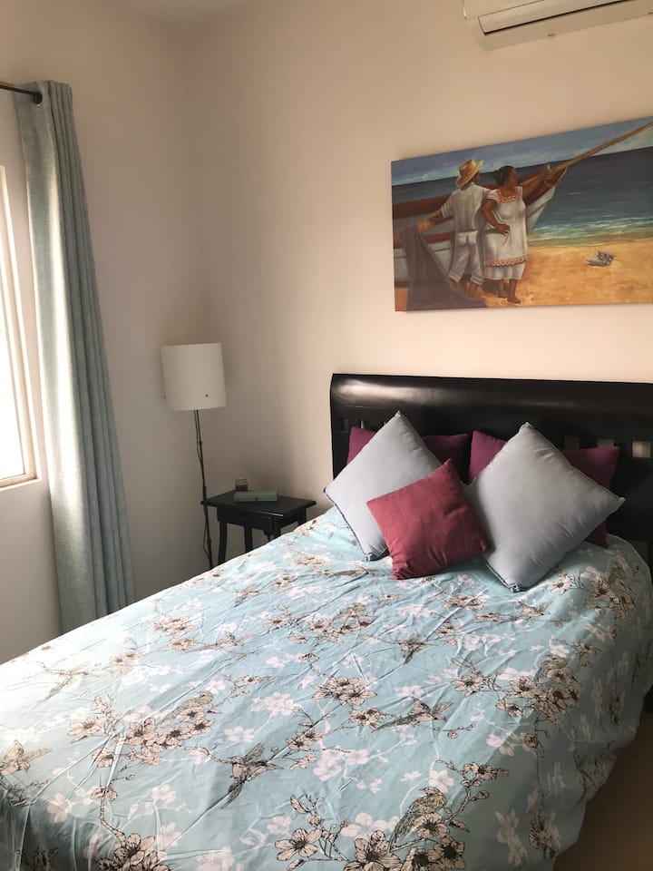 Shamrock House Spacious, stylish double room Houses for Rent in