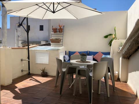 Propiedad de Airbnb exitosa: .La casa del Inglés - dúplex. en Vilanova I La Geltrú