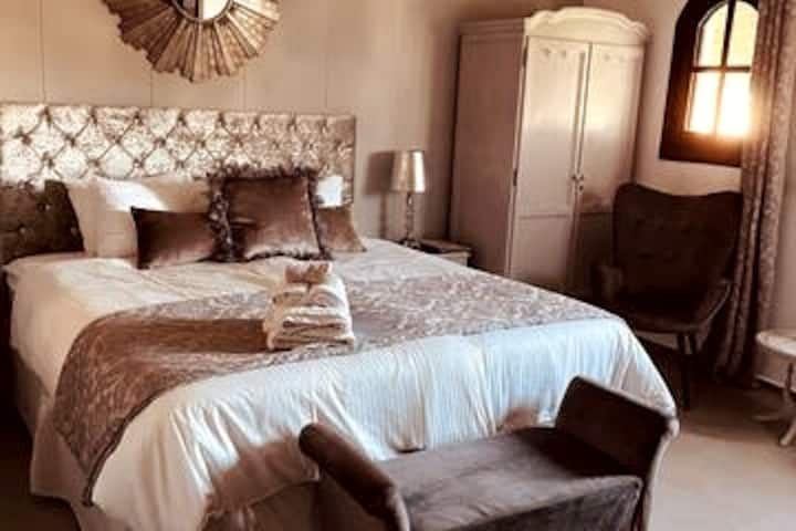 الغرفة الفضية