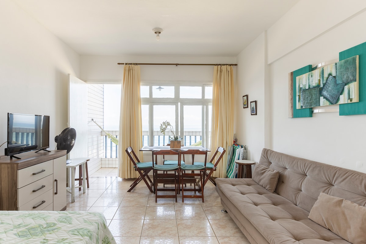 Airbnb em destaque: Beachfront - Wonderful View - Boqueirão em Praia Grande