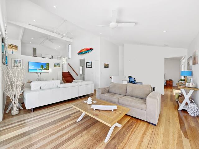 Beachside magic at Peregian gallery image 5