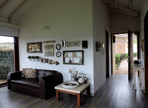 Popular Airbnb listing: Amazing view, comfort and harmony: Frutillar 2 in Villa De Leyva