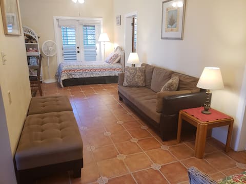Successful Airbnb property: LITTLE LAGOON - Caribbean Seaside Apt, St. John VI in Coral Bay