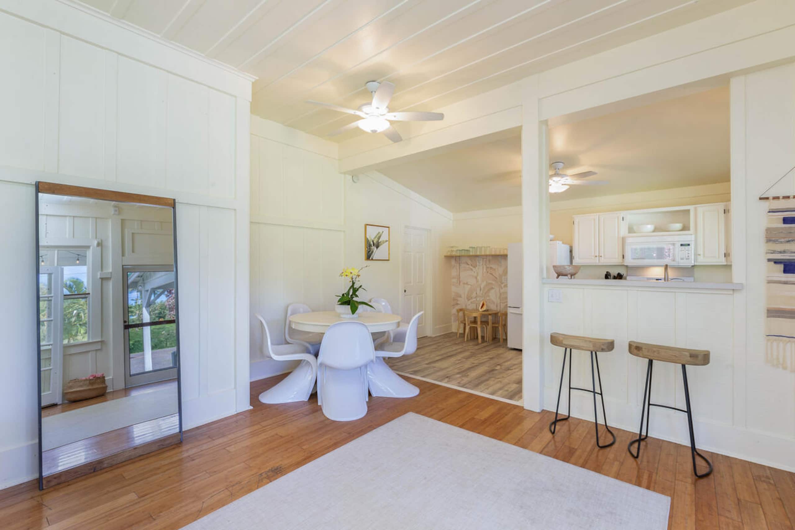 Home in Hanalei · ★4.99 · 3 bedrooms · 4 beds · 2 baths - Image 9