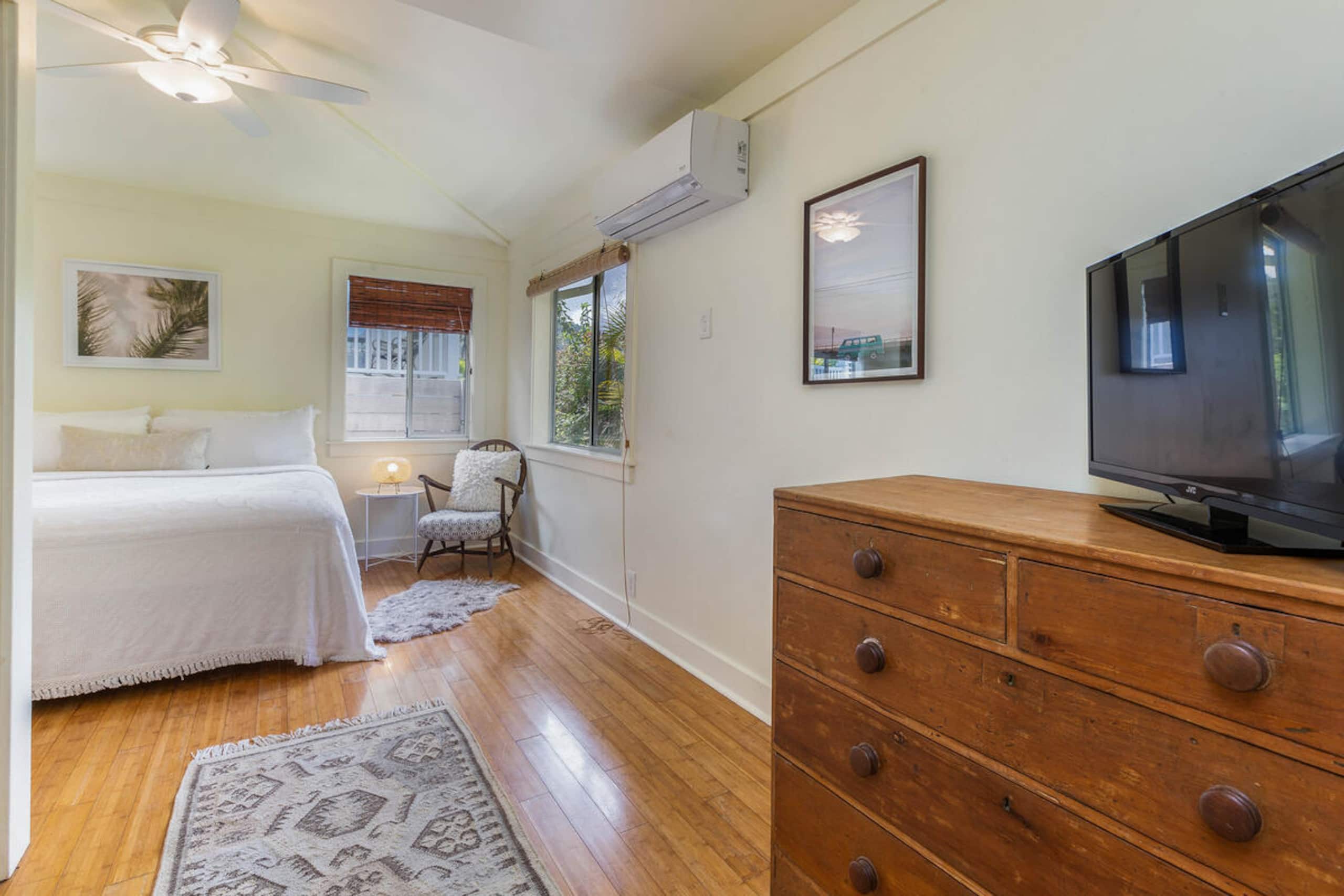 Home in Hanalei · ★4.99 · 3 bedrooms · 4 beds · 2 baths - Image 12