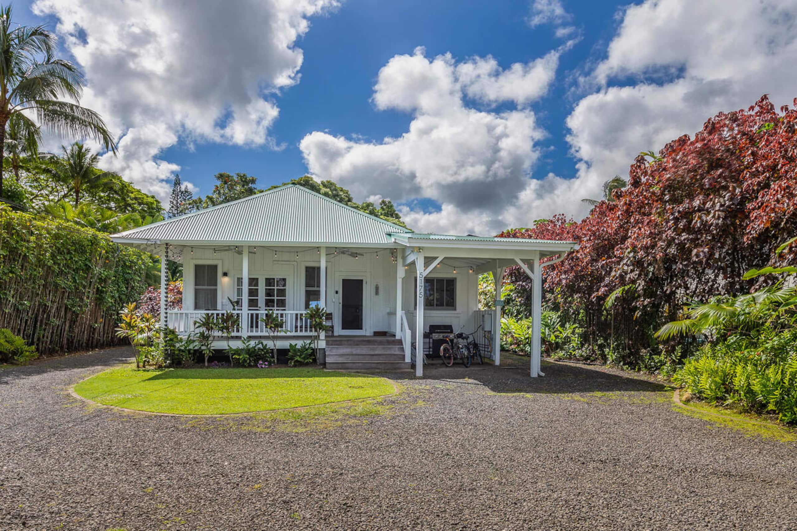 Home in Hanalei · ★4.99 · 3 bedrooms · 4 beds · 2 baths - Image 1