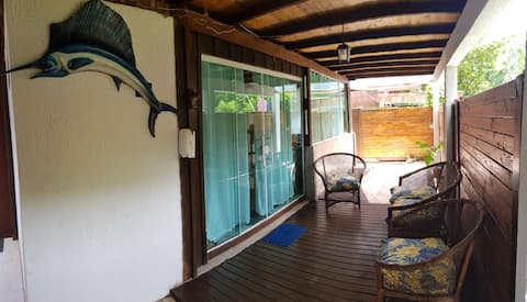 Casa da Tyta, Ilha do Mel praia das Encantadas.