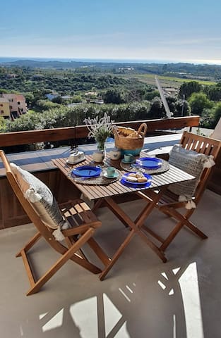 Entire home with 1 bedrooms in Cagliari - Sardinia - Panorama, Golf, Sea and Romance