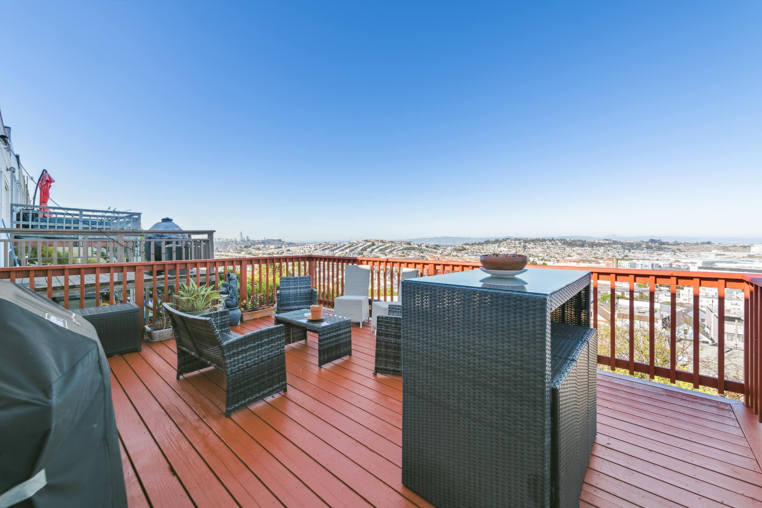 Home in San Francisco · ★4.82 · 3 bedrooms · 3 beds · 2 baths - Image 25