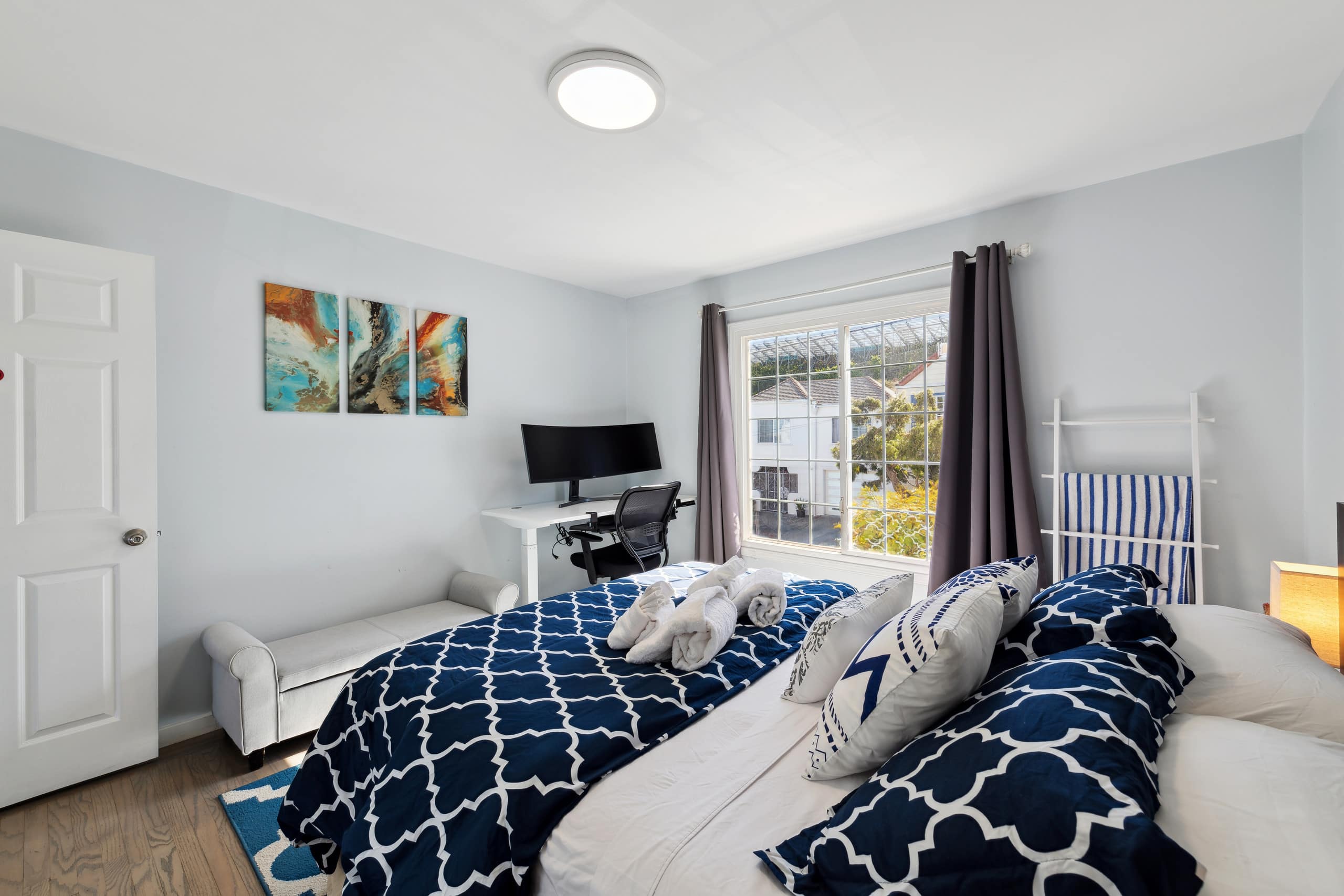 Home in San Francisco · ★4.82 · 3 bedrooms · 3 beds · 2 baths - Image 16