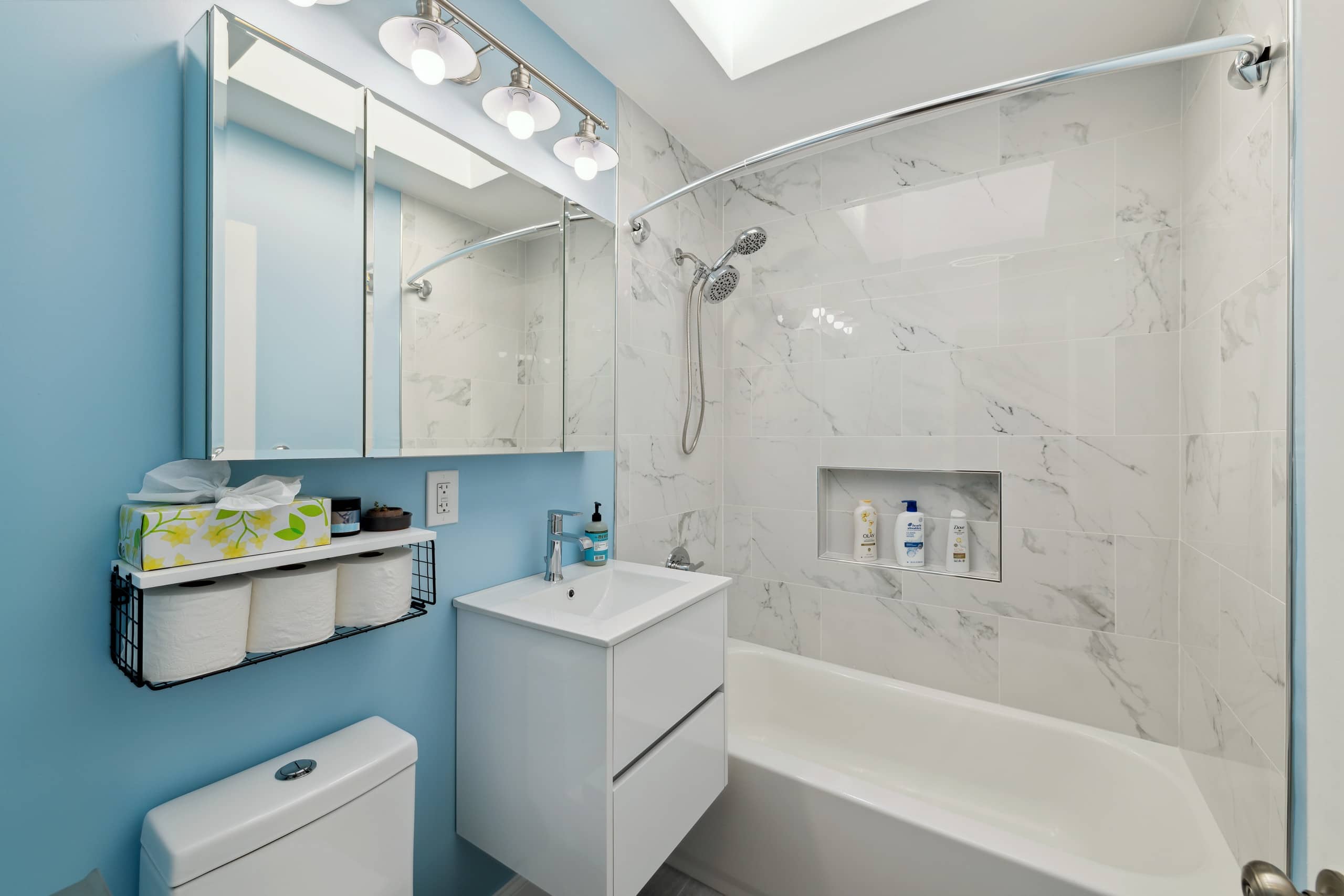 Home in San Francisco · ★4.82 · 3 bedrooms · 3 beds · 2 baths - Image 23