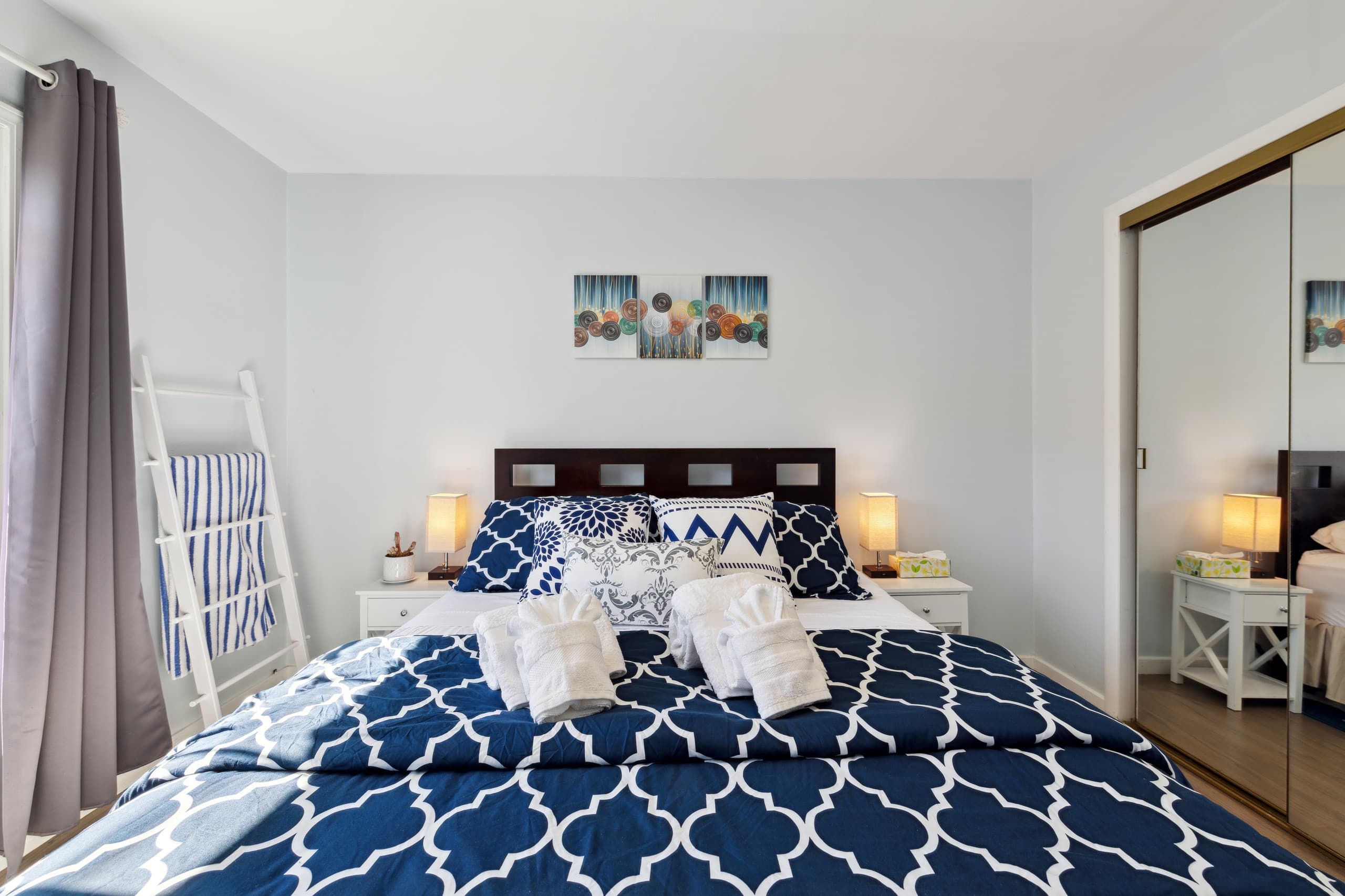 Home in San Francisco · ★4.82 · 3 bedrooms · 3 beds · 2 baths - Image 15