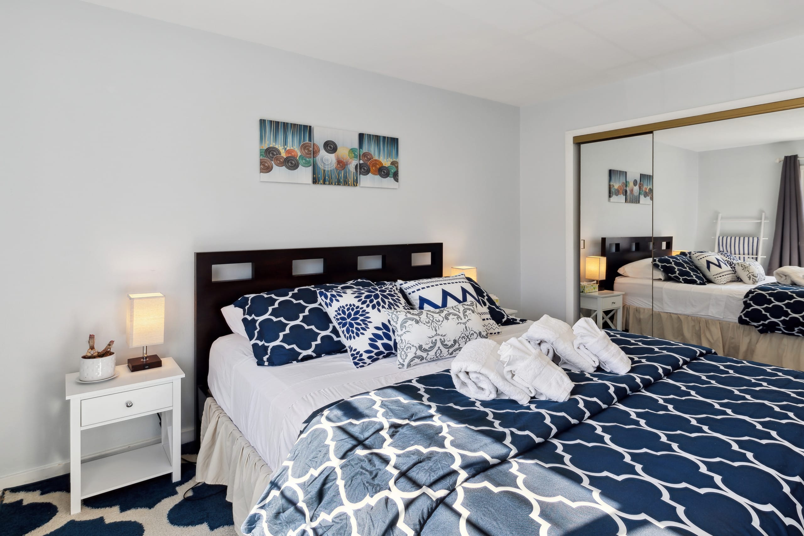 Home in San Francisco · ★4.82 · 3 bedrooms · 3 beds · 2 baths - Image 18