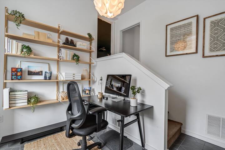 Modern Comfort: Home Theater Edition gallery image 4