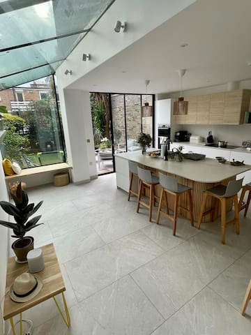 Beautiful Victorian family house