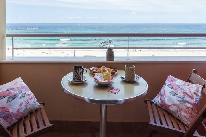 Radiant Waterfront Terrace. Zurriola Beach. gallery image 3