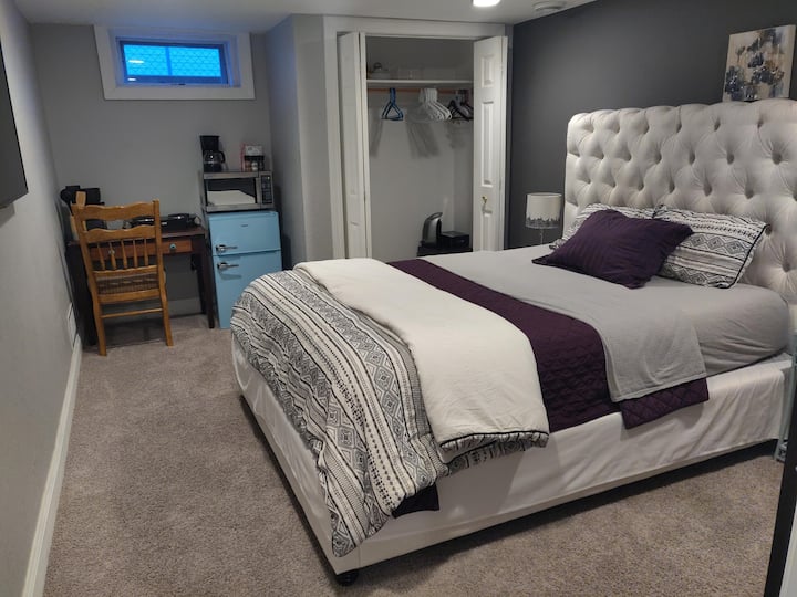 Warm Rochester home with easy Mayo Clinic access Houses for Rent in