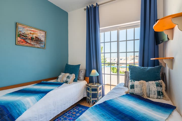 საძინებელი 4