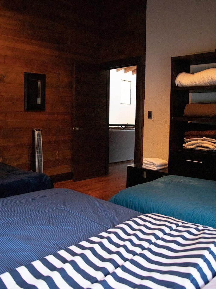 غرفة ثانوية 1 