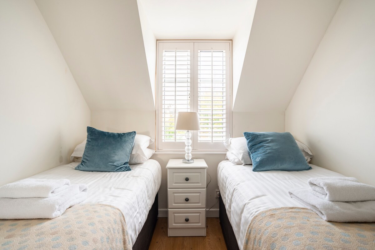 Спална соба 3 - може да се претвори и во брачен кревет на барање