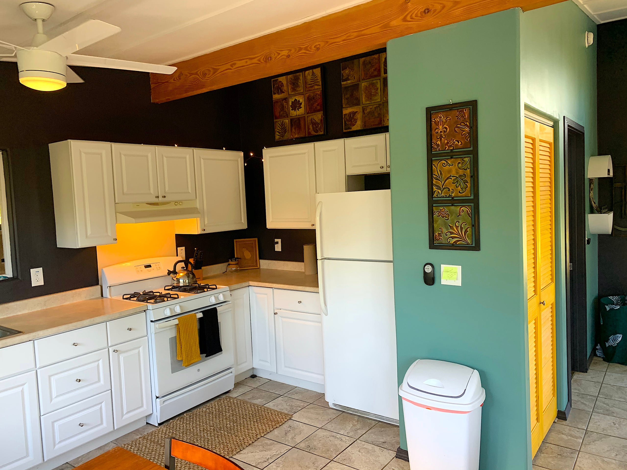 Home in Pahoa · ★4.88 · 1 bedroom · 1 bed · 1 bath - Image 8