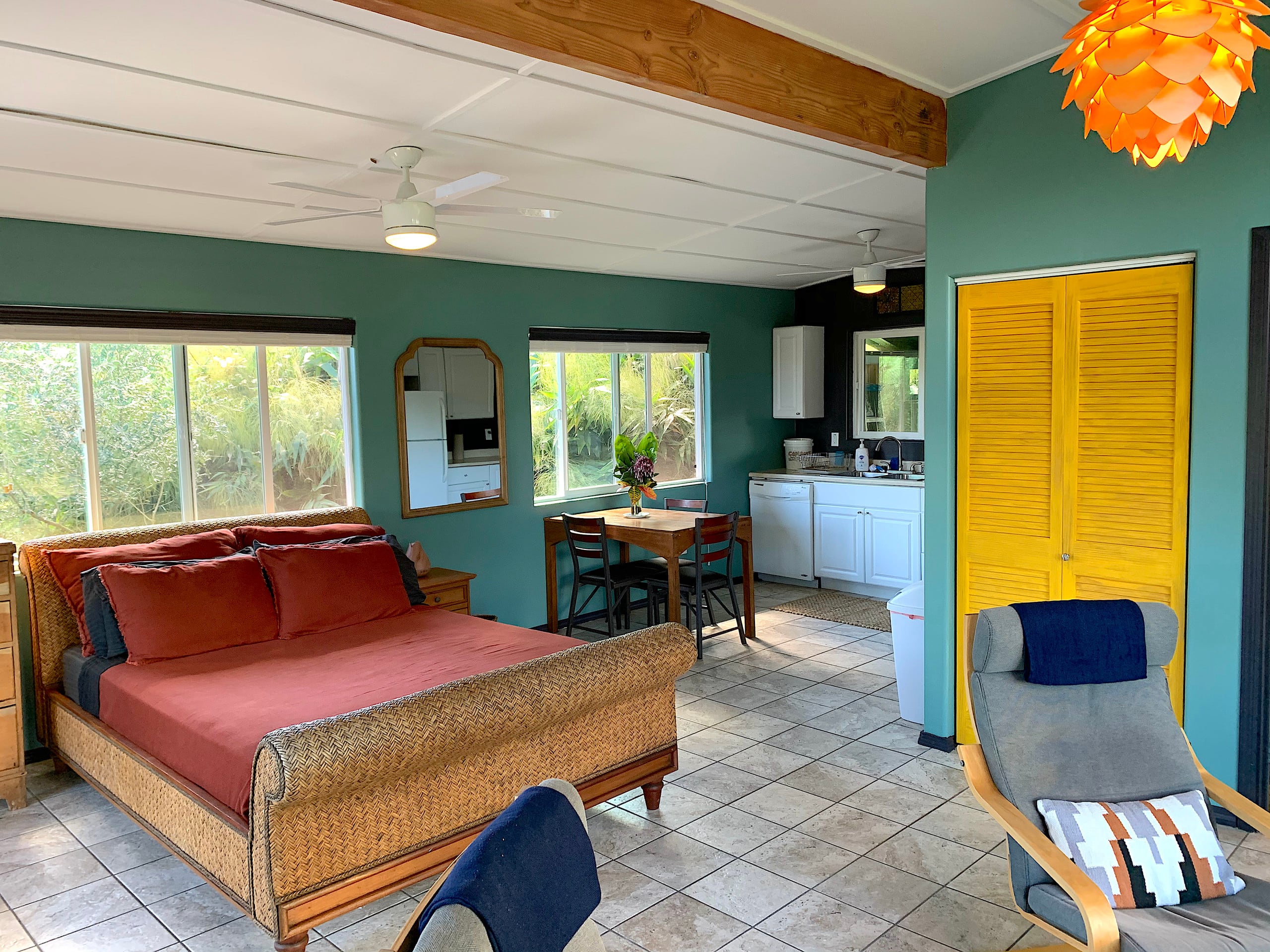 Home in Pahoa · ★4.88 · 1 bedroom · 1 bed · 1 bath - Image 23