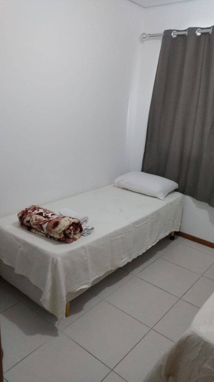 bed linen not included, please see