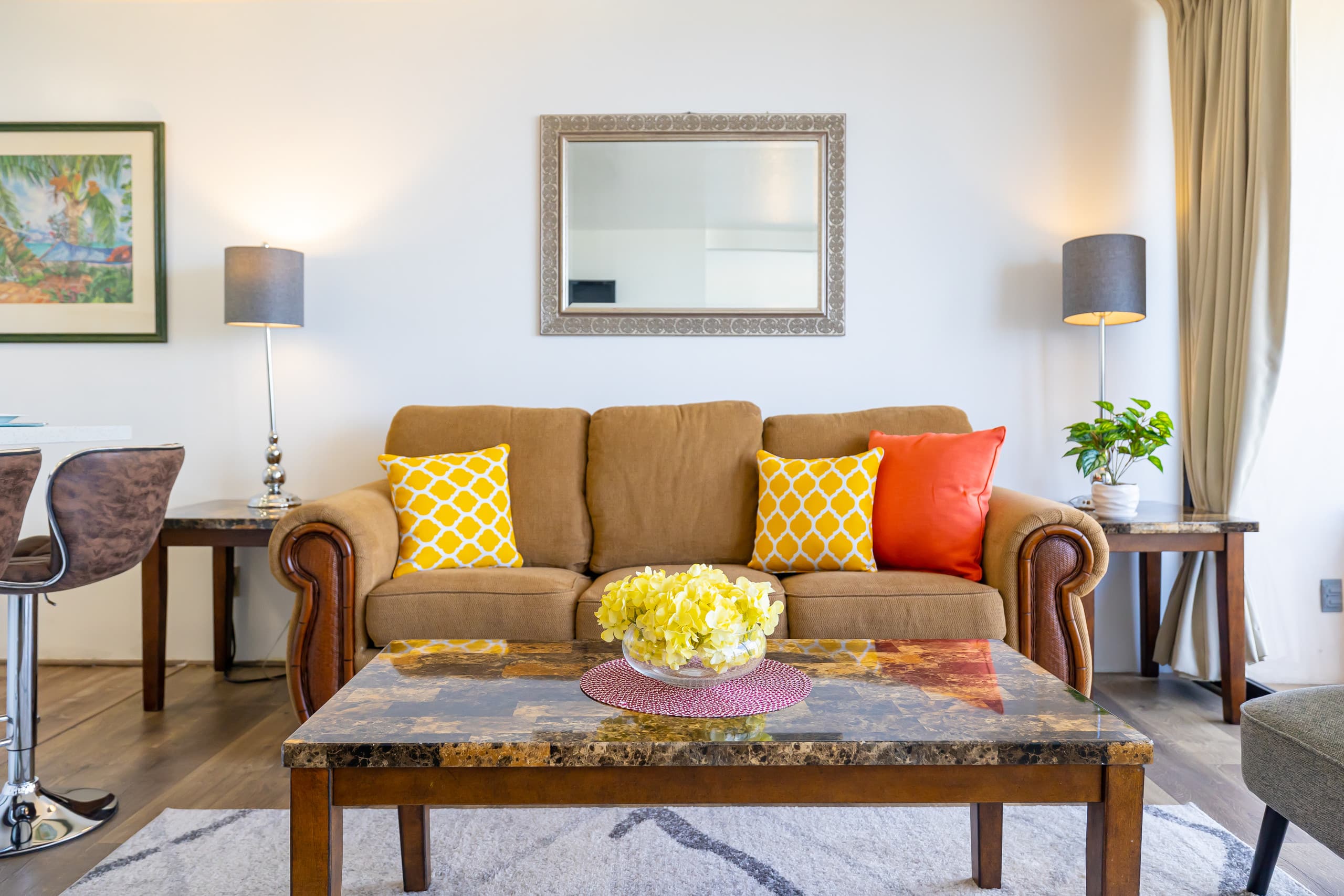 Condo in Honolulu · ★4.79 · 1 bedroom · 3 beds · 1 private bath - Image 4